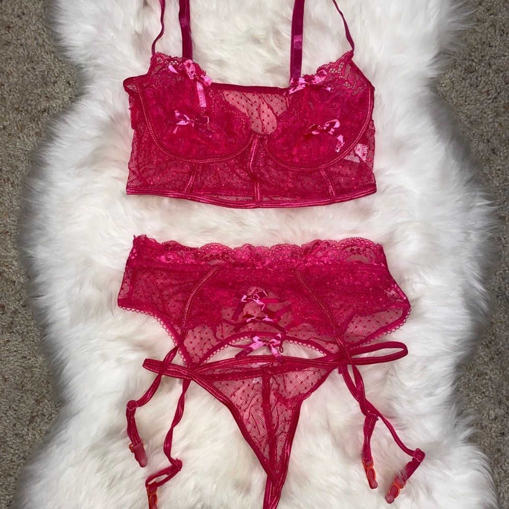 ‼️Pink Lingerie 3pc Set